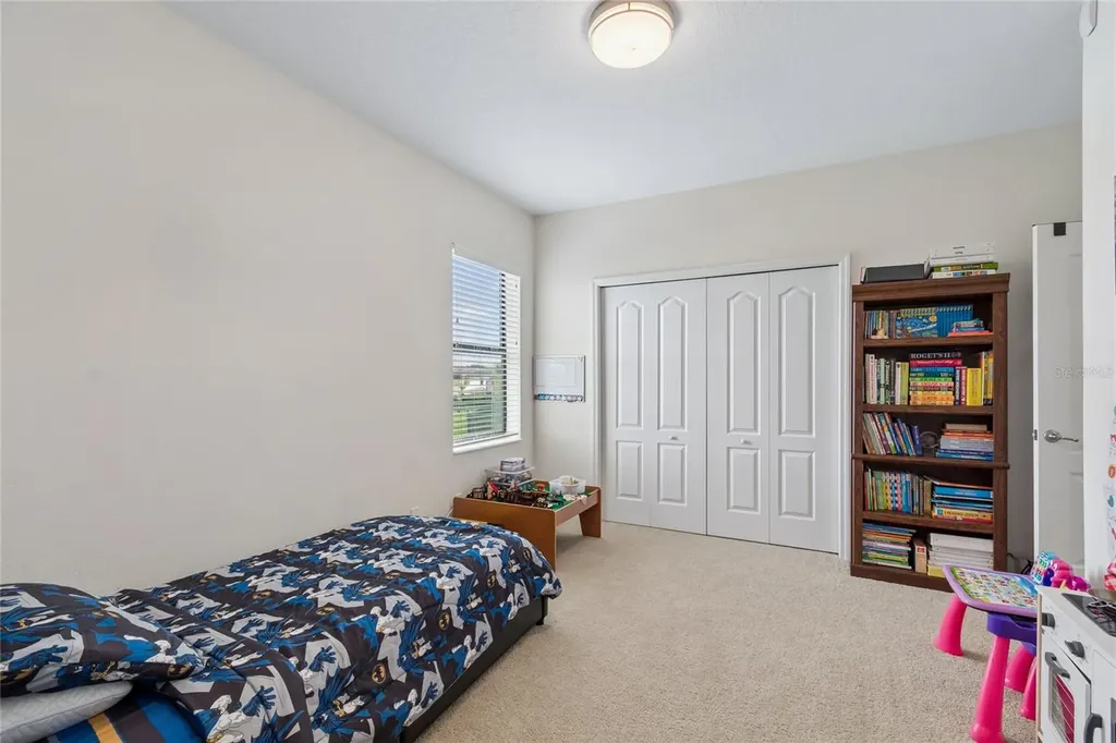 10623 Mistflower Lane Tampa FL 33647