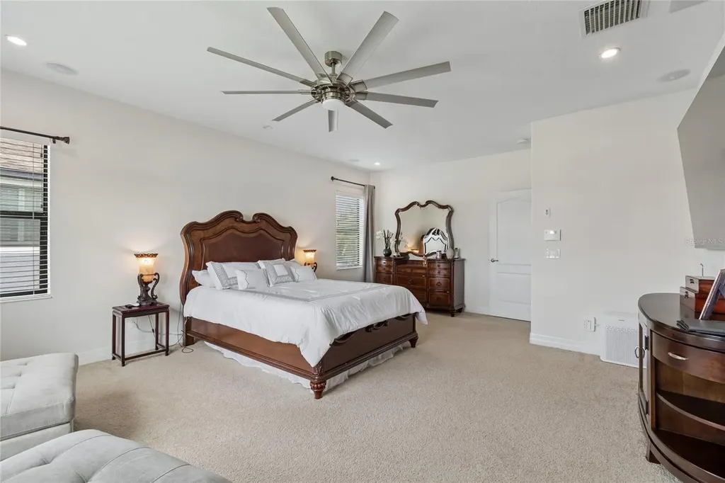 10623 Mistflower Lane Tampa FL 33647