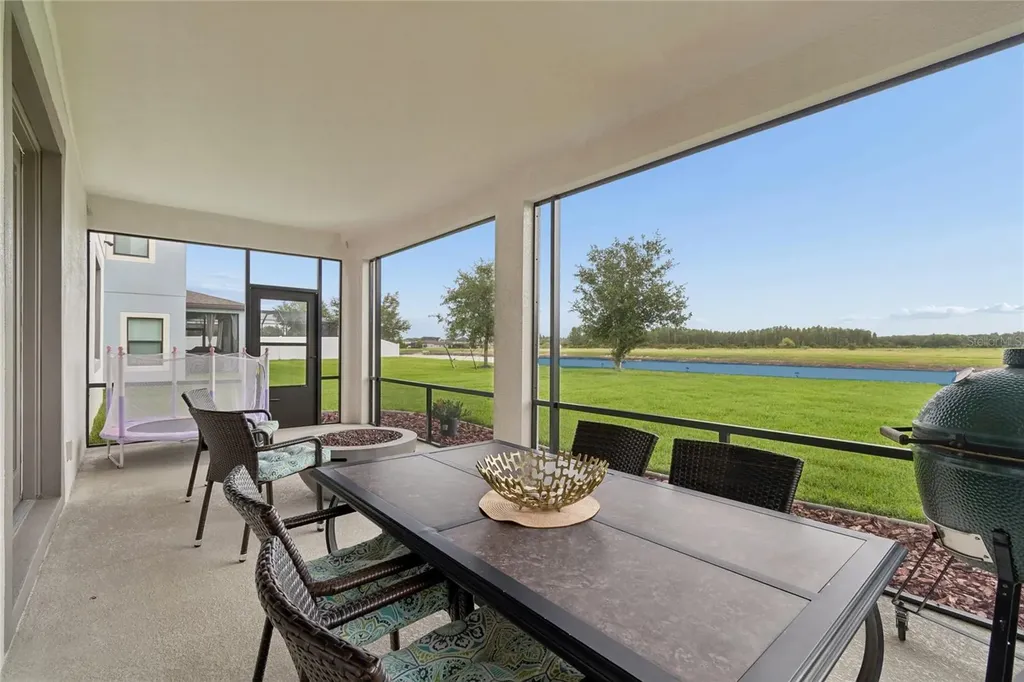 10623 Mistflower Lane Tampa FL 33647