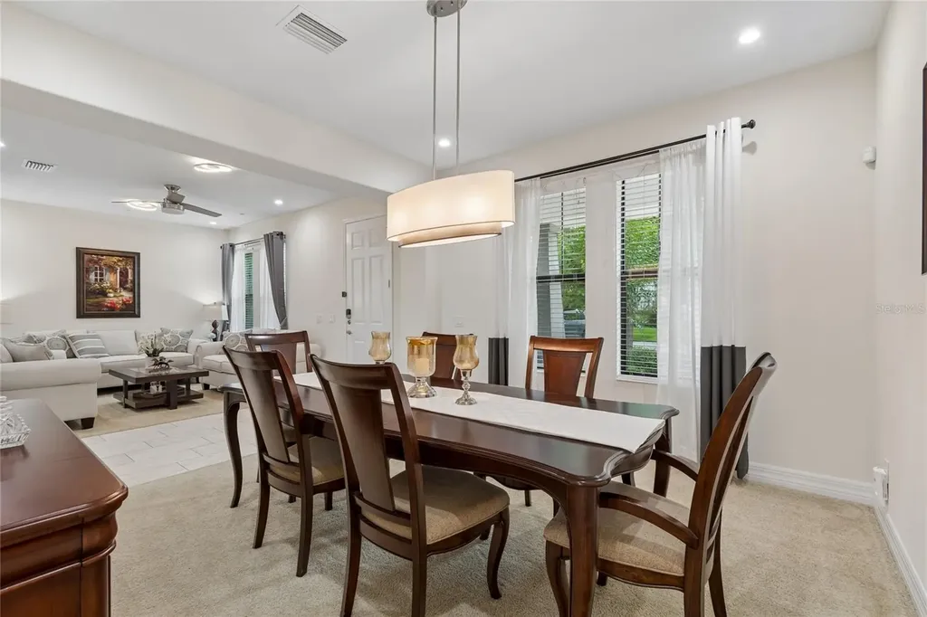 10623 Mistflower Lane Tampa FL 33647
