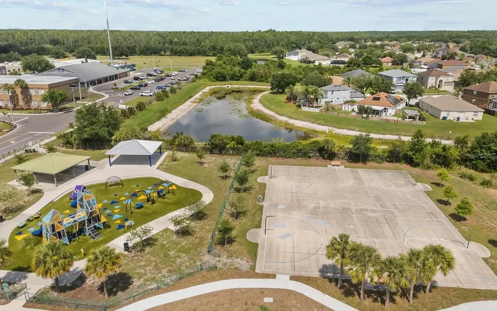 10623 Mistflower Lane Tampa FL 33647