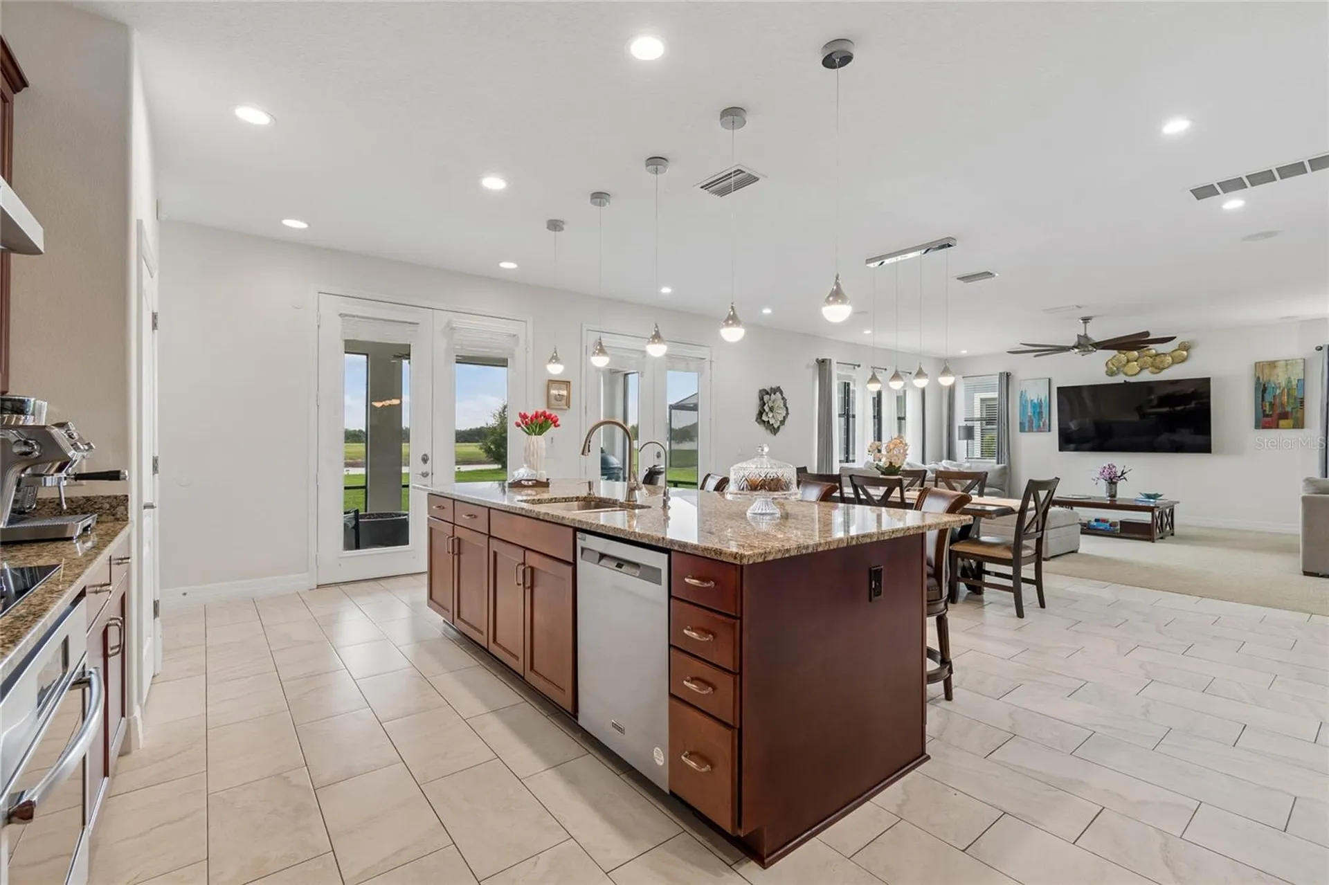 10623 Mistflower Lane Tampa FL 33647