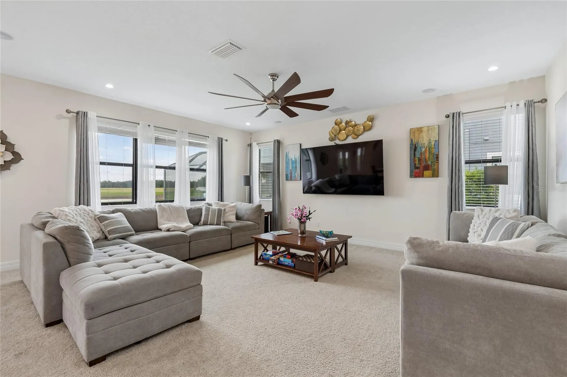 10623 Mistflower Lane Tampa FL 33647
