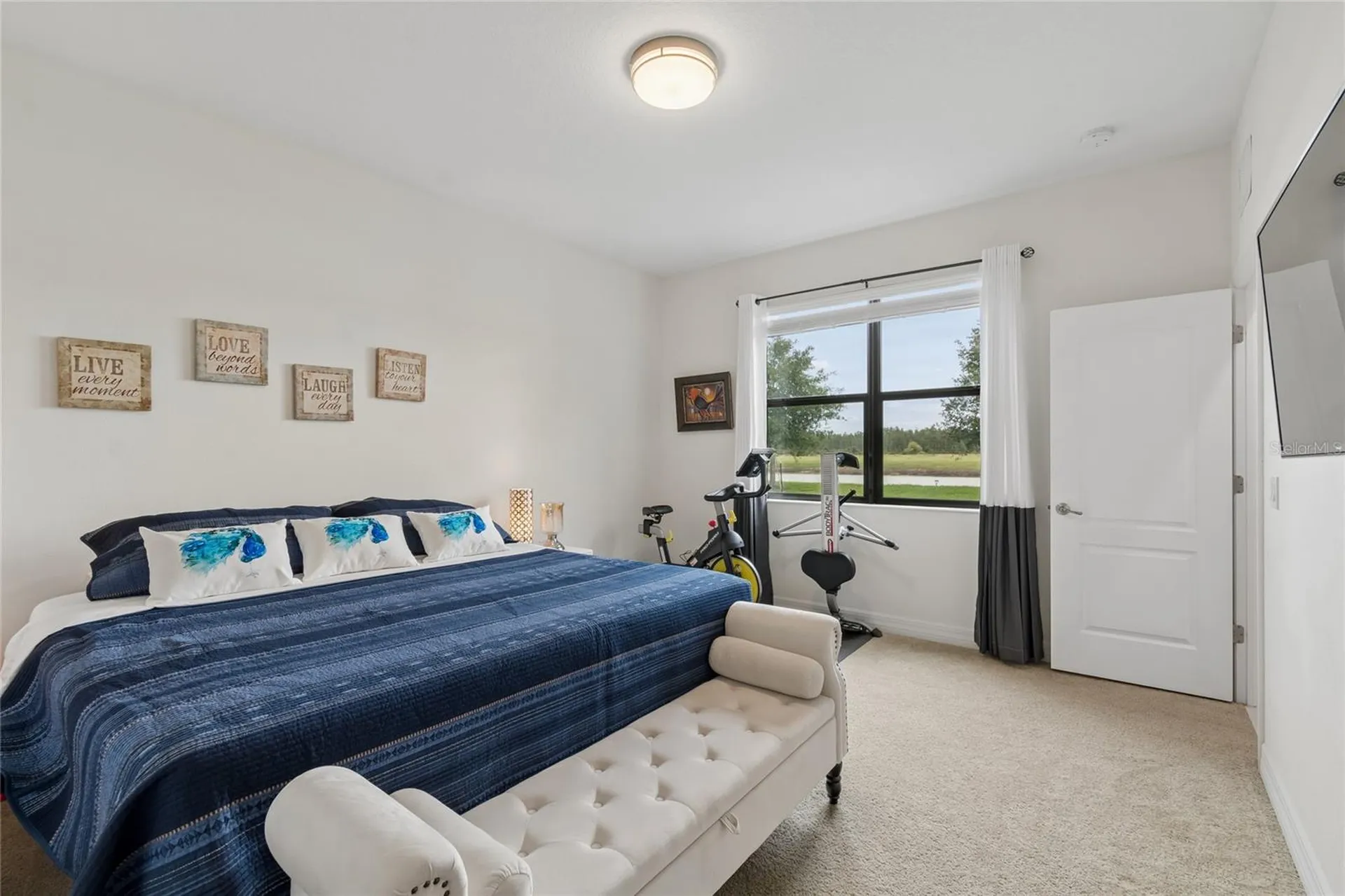 10623 Mistflower Lane Tampa FL 33647
