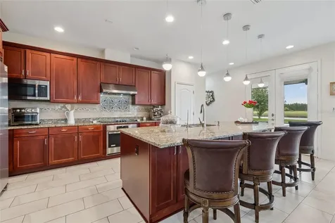 10623 Mistflower Lane Tampa FL 33647