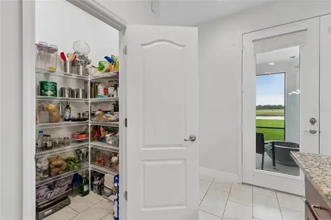10623 Mistflower Lane Tampa FL 33647