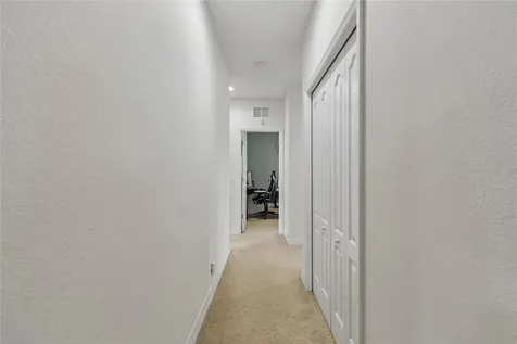 10623 Mistflower Lane Tampa FL 33647