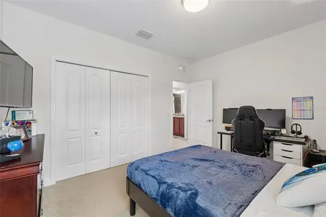 10623 Mistflower Lane Tampa FL 33647