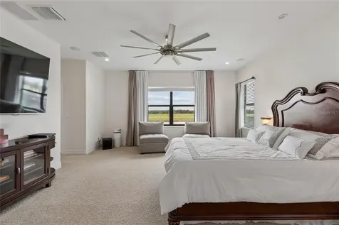 10623 Mistflower Lane Tampa FL 33647
