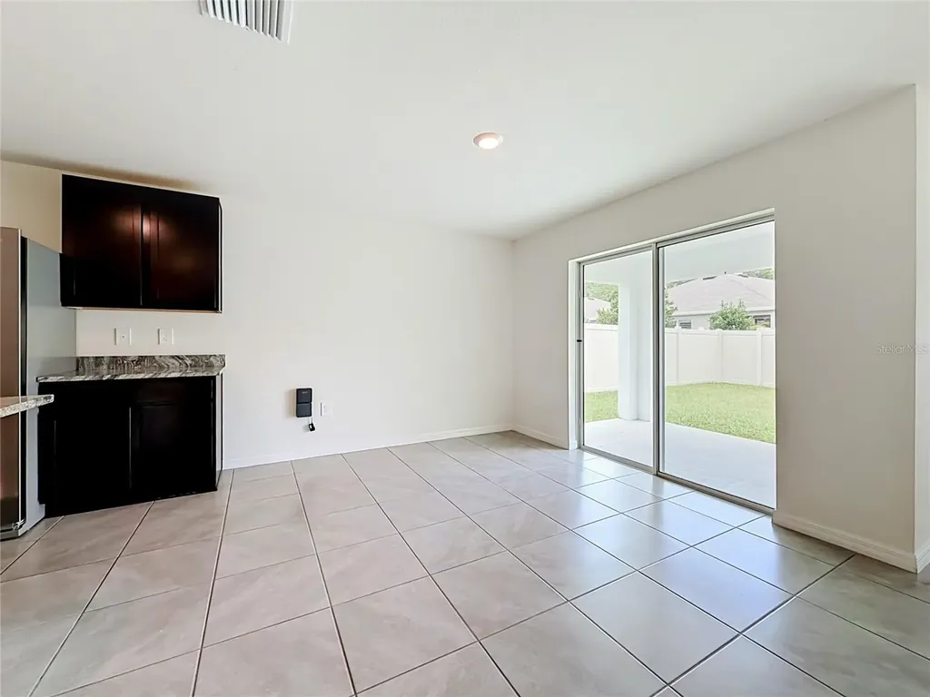 6698 SE 3rd Loop Ocala FL 34472
