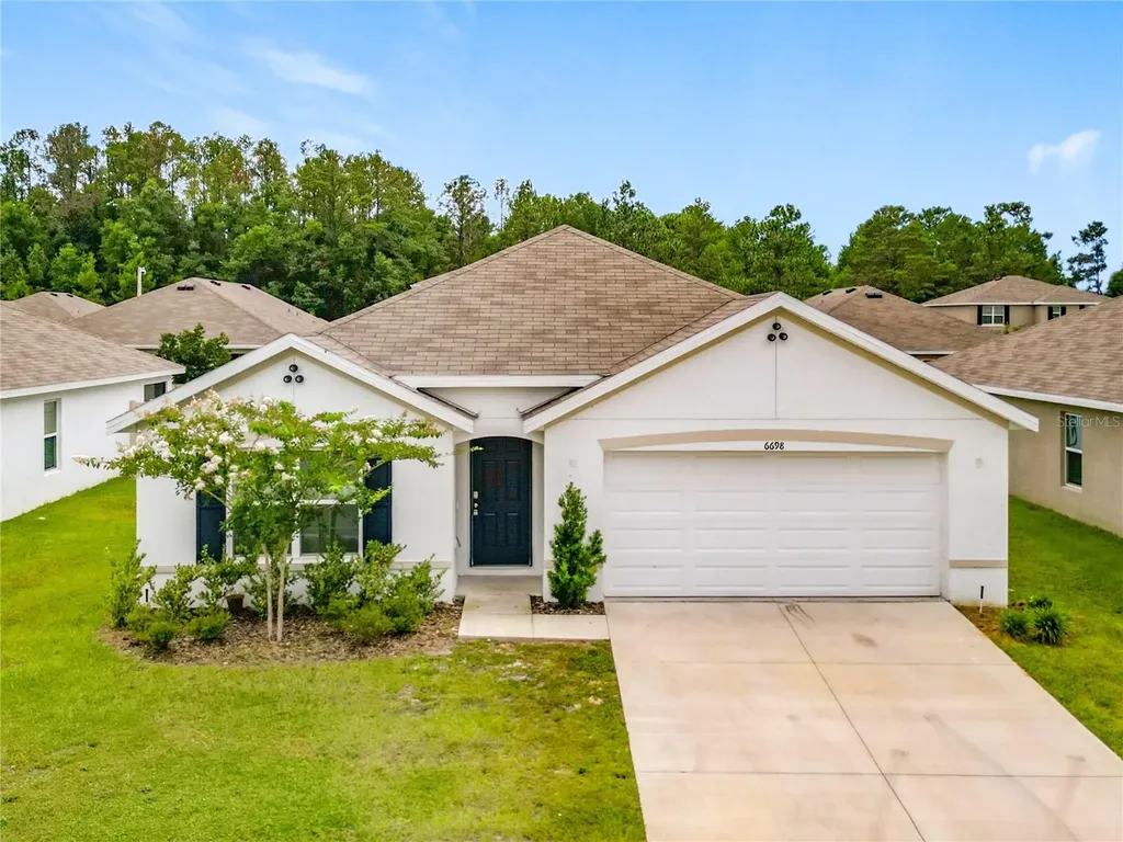 6698 SE 3rd Loop Ocala FL 34472