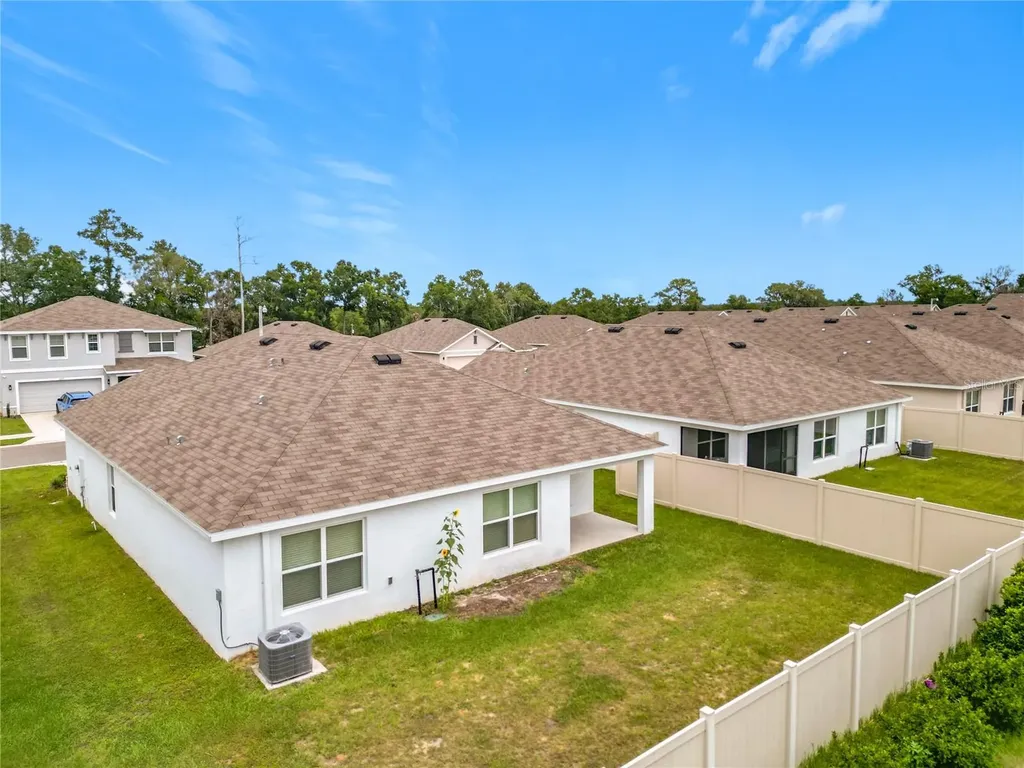 6698 SE 3rd Loop Ocala FL 34472