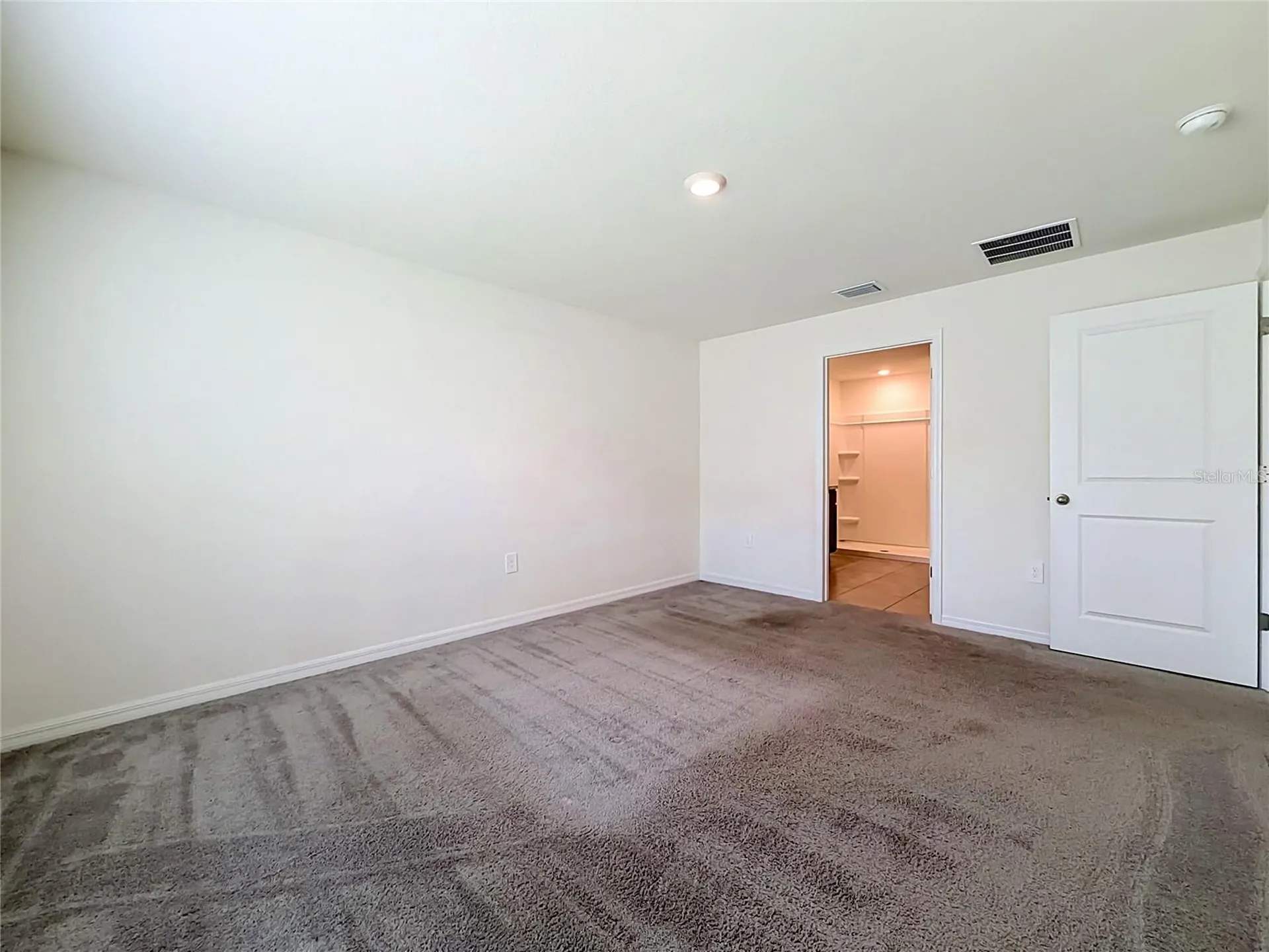 6698 SE 3rd Loop Ocala FL 34472