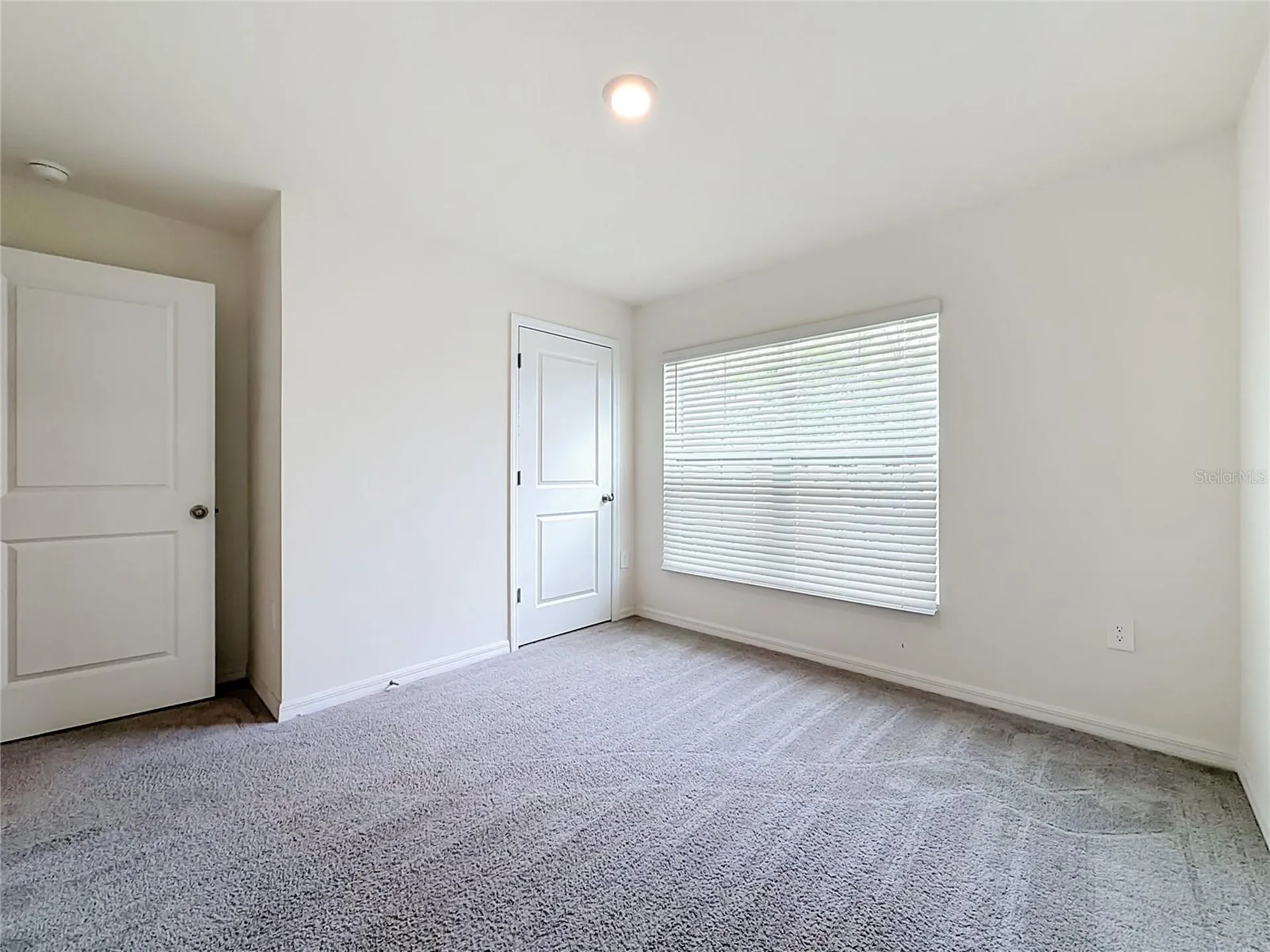 6698 SE 3rd Loop Ocala FL 34472