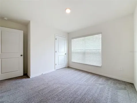 6698 SE 3rd Loop Ocala FL 34472