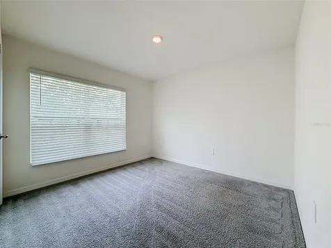 6698 SE 3rd Loop Ocala FL 34472