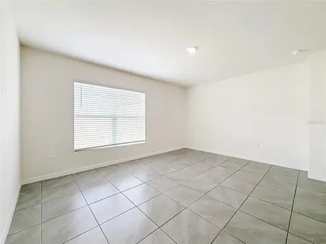 6698 SE 3rd Loop Ocala FL 34472