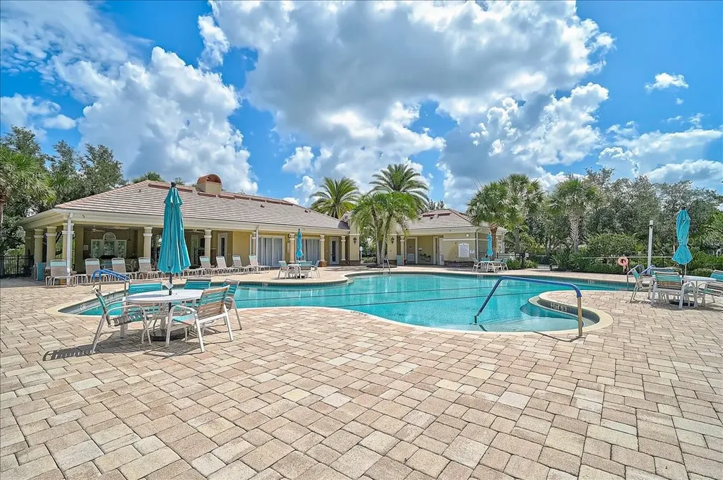 14326 Stirling Drive Bradenton FL 34202