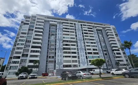 Laguna Ave. Cond. Laguna Gardens Iii Carolina PR 00979