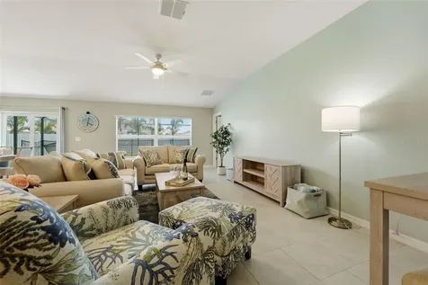 113 Leisure Place Rotonda West FL 33947
