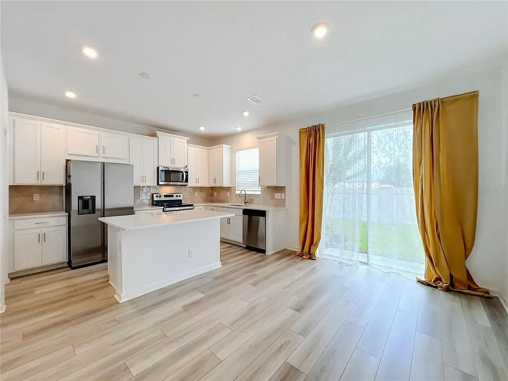 746 Spring Palms Loop Orlando FL 32828
