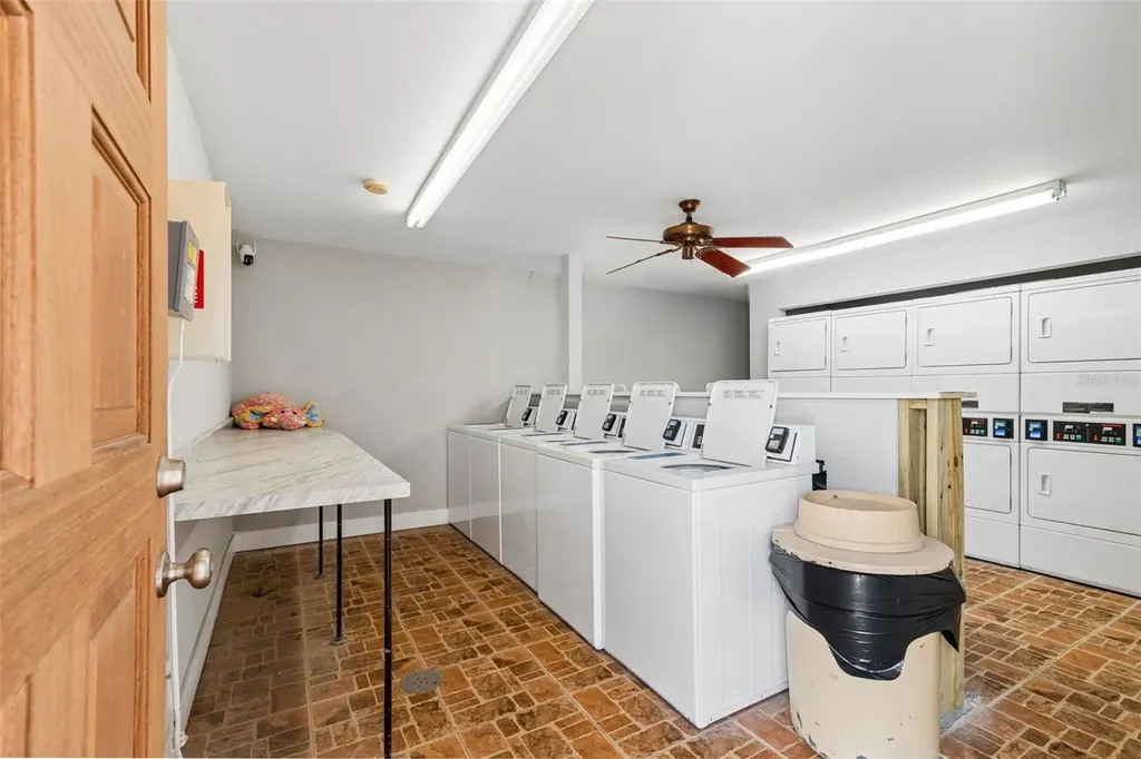 552 Plaza Seville Court Treasure Island FL 33706