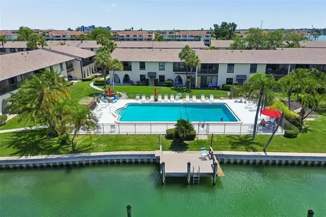 552 Plaza Seville Court Treasure Island FL 33706