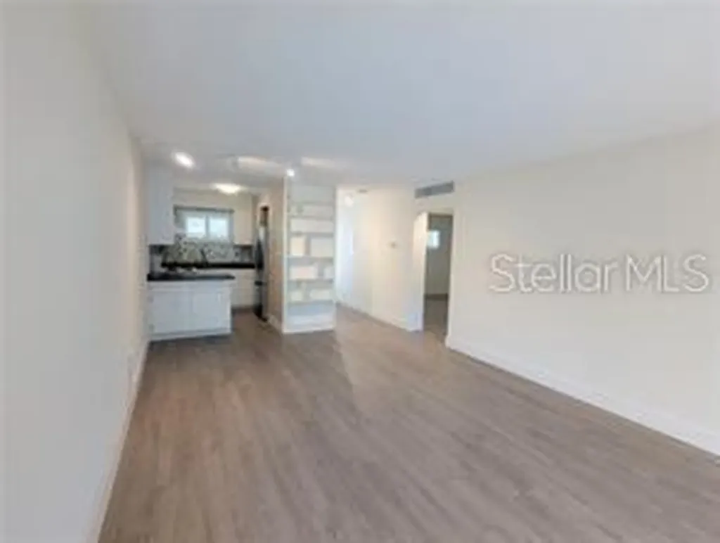 2155 Wood Street Sarasota FL 34237