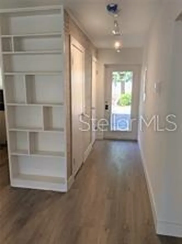 2155 Wood Street Sarasota FL 34237