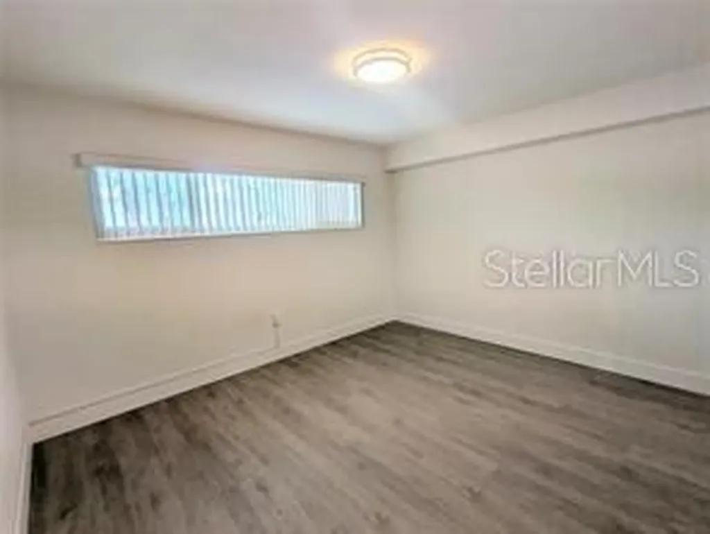 2155 Wood Street Sarasota FL 34237
