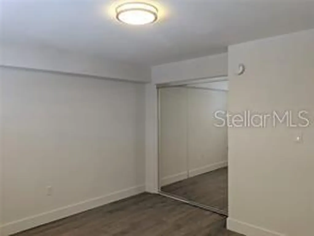 2155 Wood Street Sarasota FL 34237