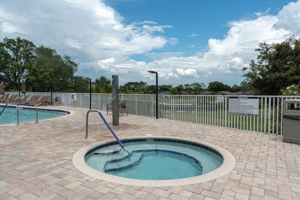 11250 Hollander Avenue Hudson FL 34667