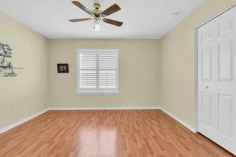 11250 Hollander Avenue Hudson FL 34667