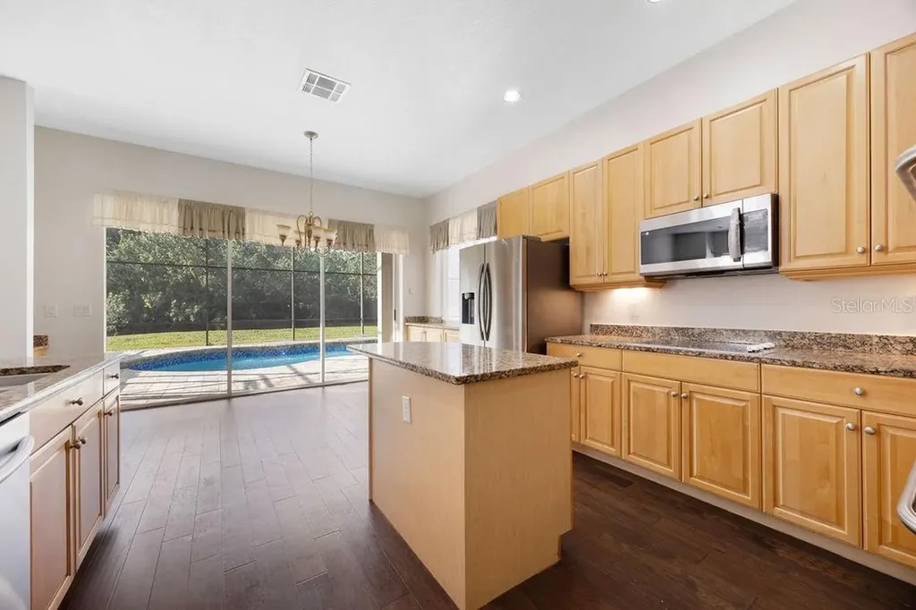 9050 Dancy Tree Court Orlando FL 32836