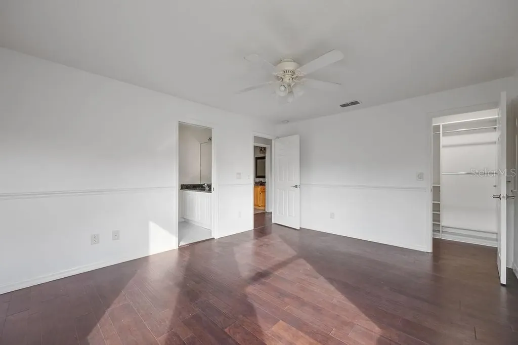 9050 Dancy Tree Court Orlando FL 32836