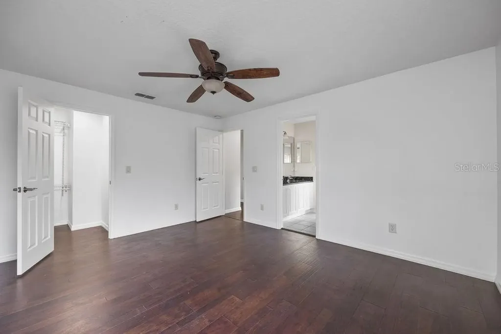 9050 Dancy Tree Court Orlando FL 32836