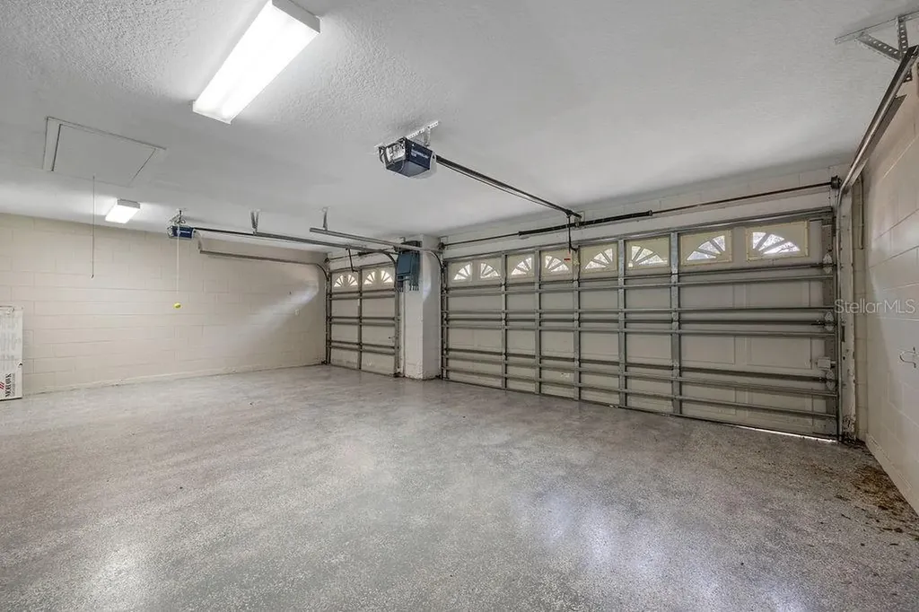 9050 Dancy Tree Court Orlando FL 32836