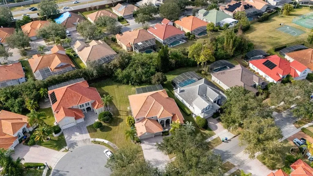 9050 Dancy Tree Court Orlando FL 32836