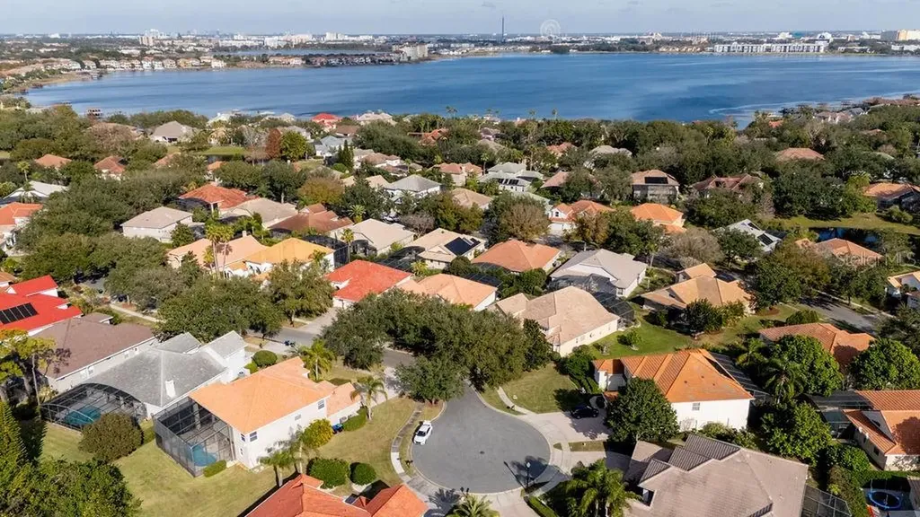 9050 Dancy Tree Court Orlando FL 32836
