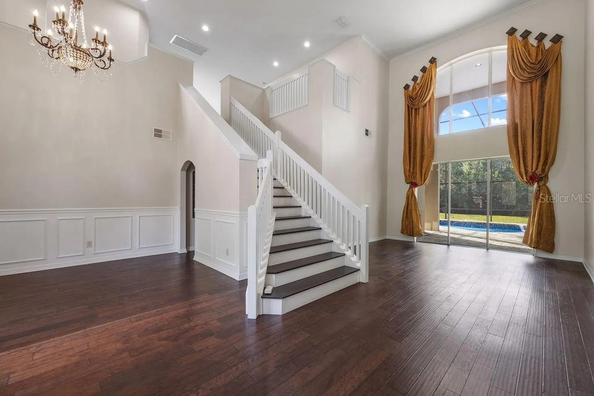 9050 Dancy Tree Court Orlando FL 32836