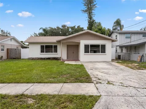 1431 Coburn Drive Tarpon Springs FL 34689