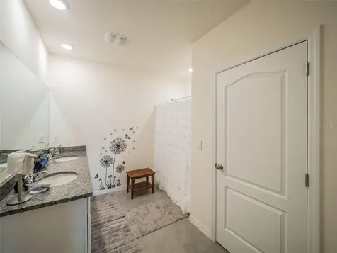 4885 Panga Avenue Mount Dora FL 32757