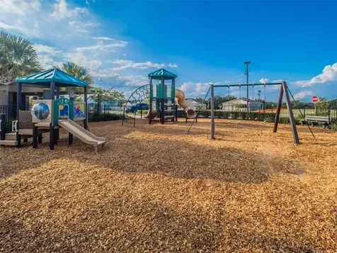 4885 Panga Avenue Mount Dora FL 32757