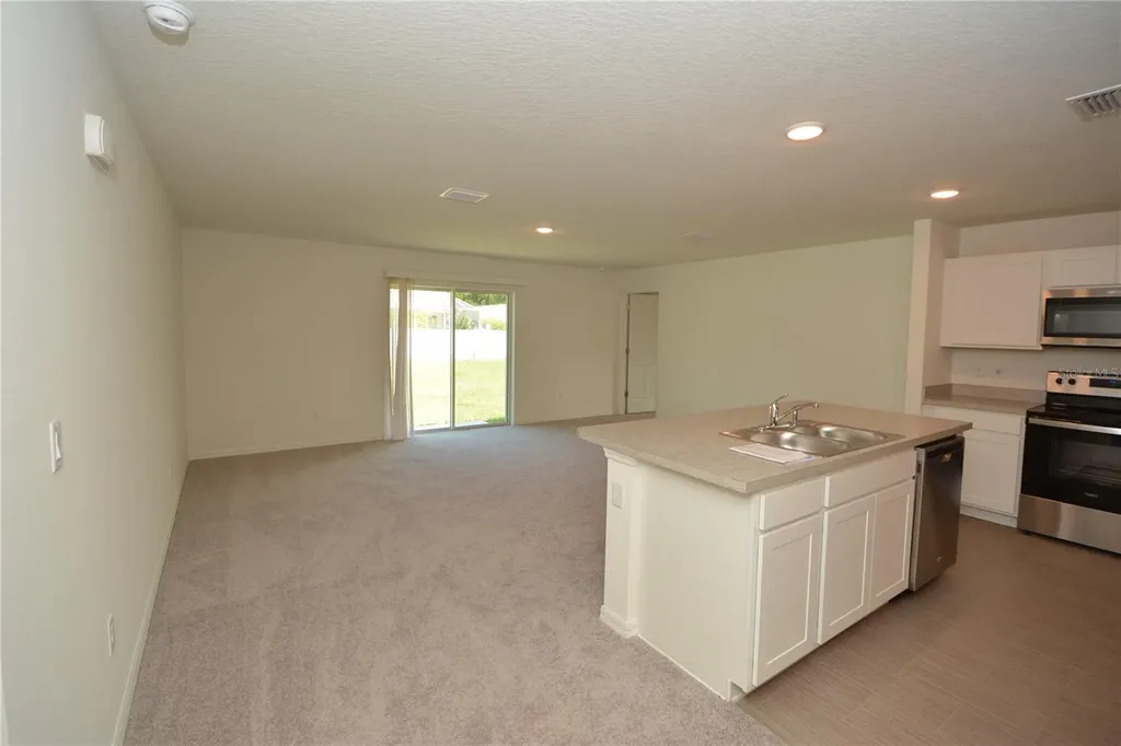11 Roxland Lane Palm Coast FL 32164