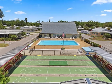 3275 26th Avenue E Bradenton FL 34208