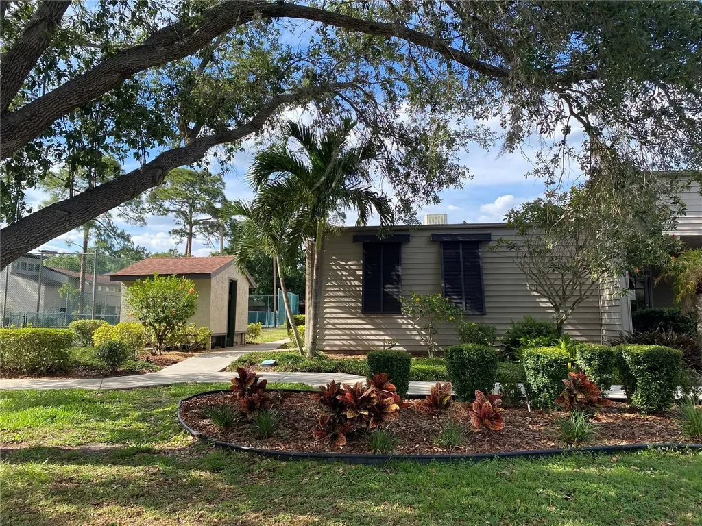 4394 Sandner Drive Sarasota FL 34243