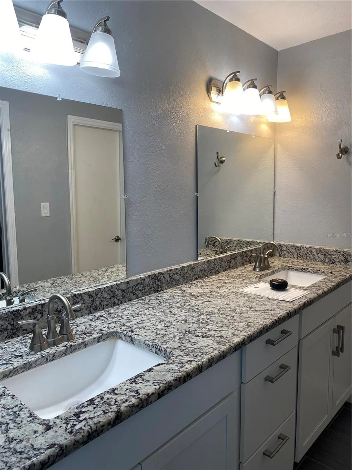 4394 Sandner Drive Sarasota FL 34243