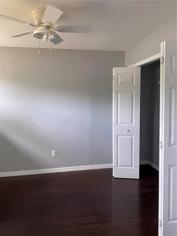 4394 Sandner Drive Sarasota FL 34243