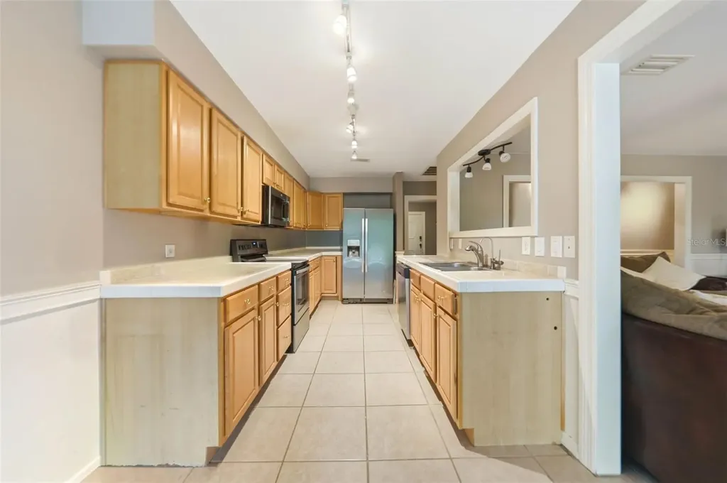 112 E Gardenia Street Howey In The Hills FL 34737