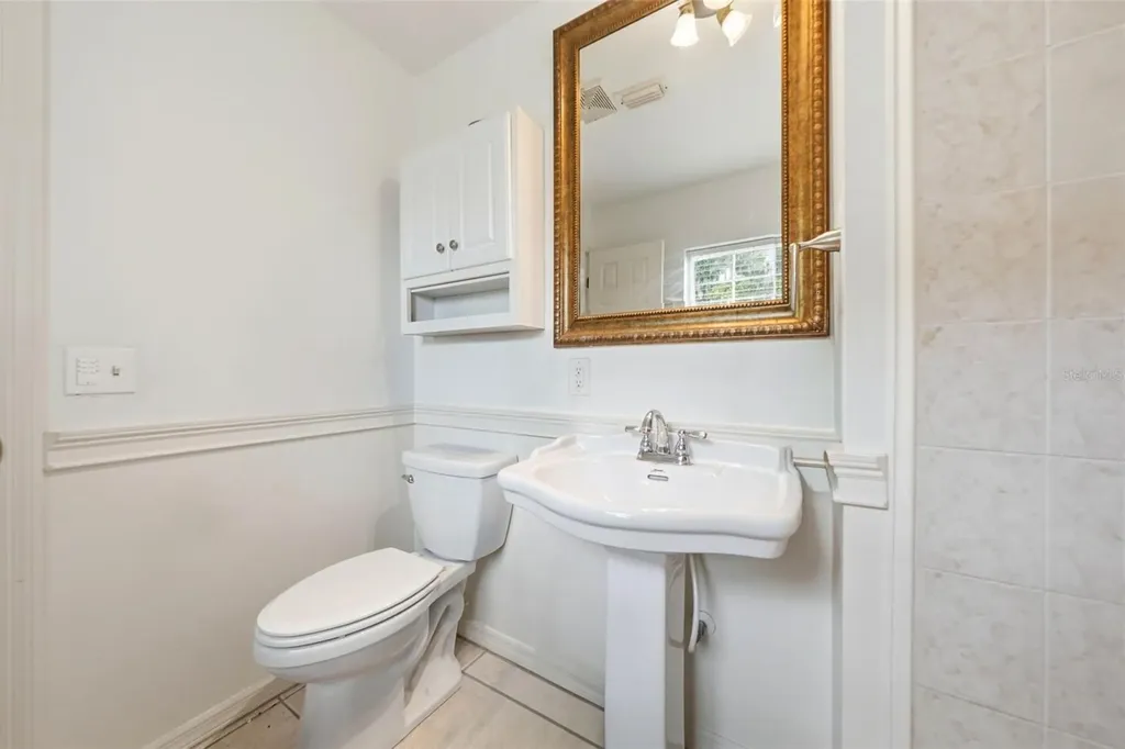 112 E Gardenia Street Howey In The Hills FL 34737